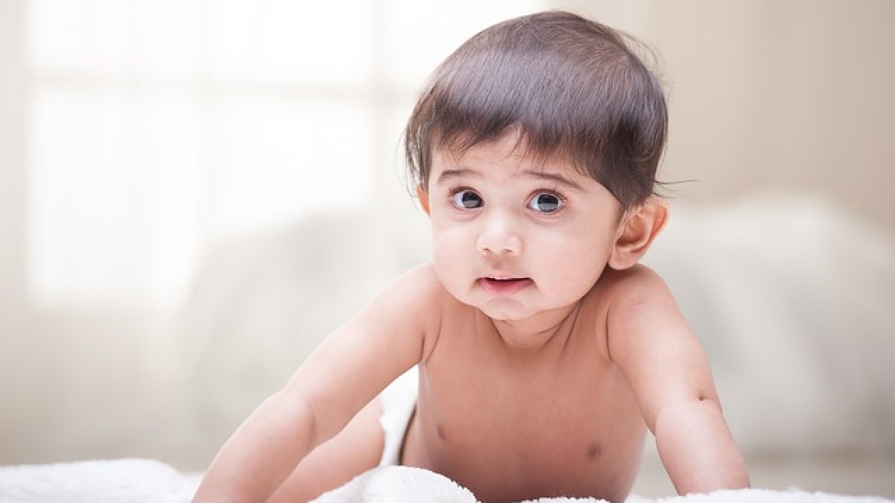 生後9ヶ月 お座りできない赤ちゃんの5つの原因と正しい練習方法 1歳までの子育て知恵ノート 生後9ヶ月 お座りできない赤ちゃんの5つの原因と正しい練習方法 1歳までの子育て知恵ノート